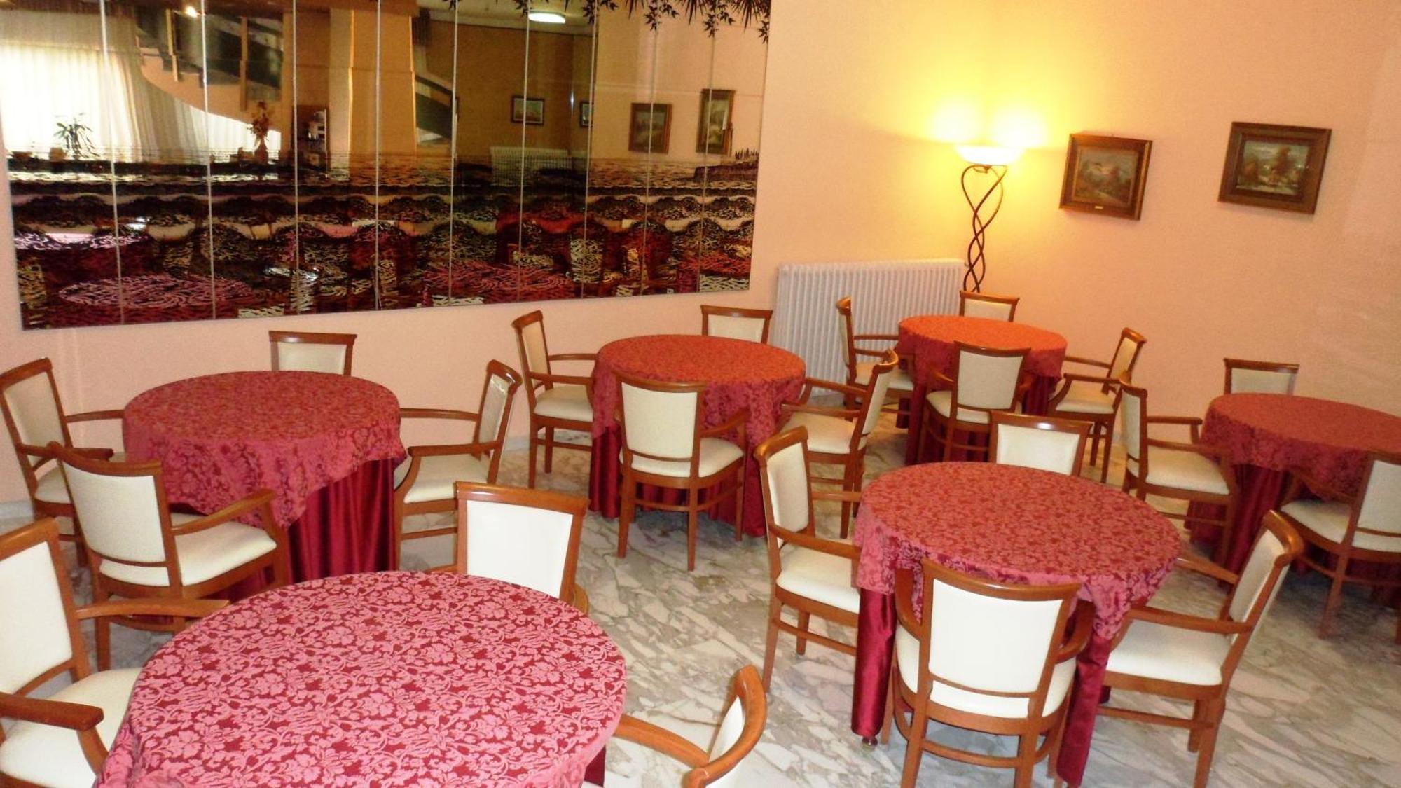 Hotel Reali Chianciano Terme Exteriör bild